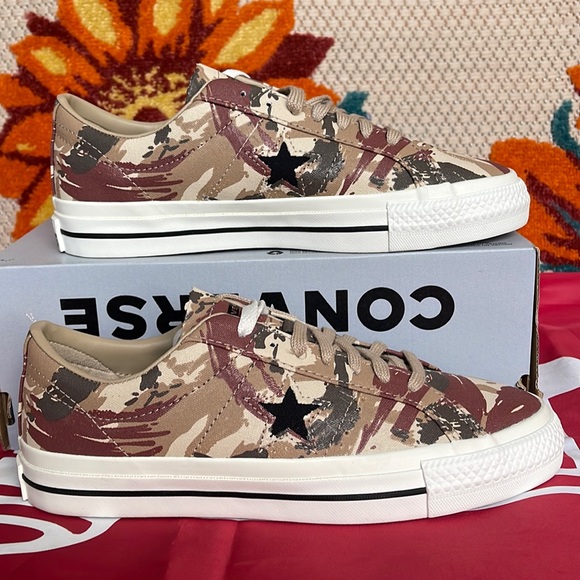 Converse A03679C
ONE STAR PRO OX
VINTAGE KHAKI/BLACK/EGRET
WMNS sneakers - Picture 4 of 16